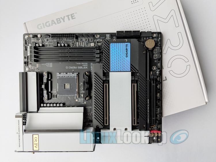 GIGABYTE X570S AERO G Motherboard Linux Review