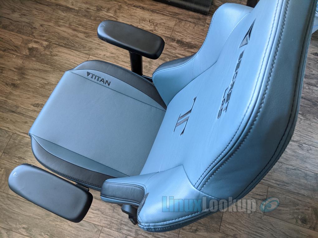 Secretlab chair review + Head Pillow Firmness ? : r/secretlab